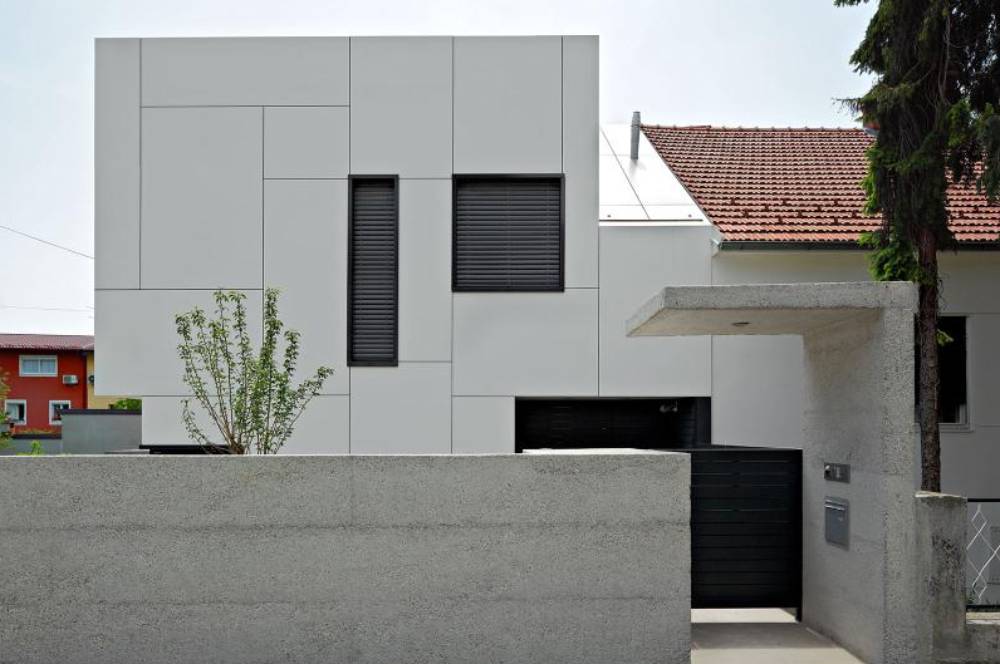 Inspirasi Motif Tali Air Dinding Rumah, Simple Tapi Bergaya!