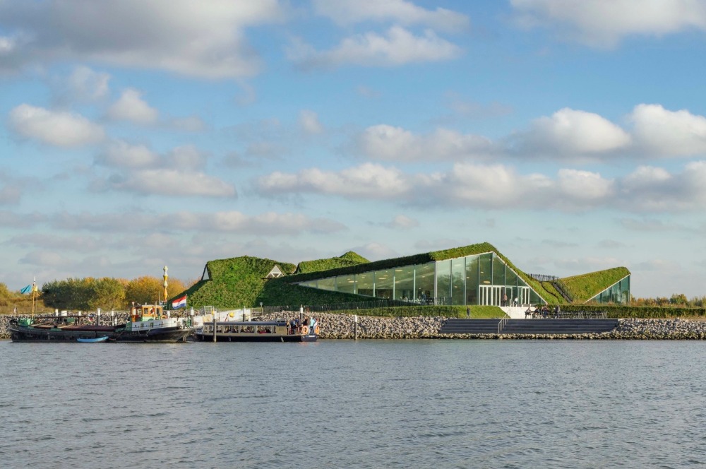 Mengenang Sejarah di Pulau Museum Biesbosch