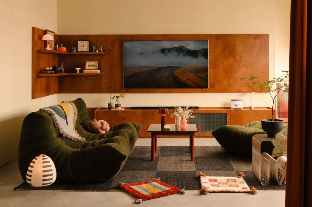 Mudah! Sulap Ruang Tamu 3x3 Pintu Tengah Jadi Terasa Luas