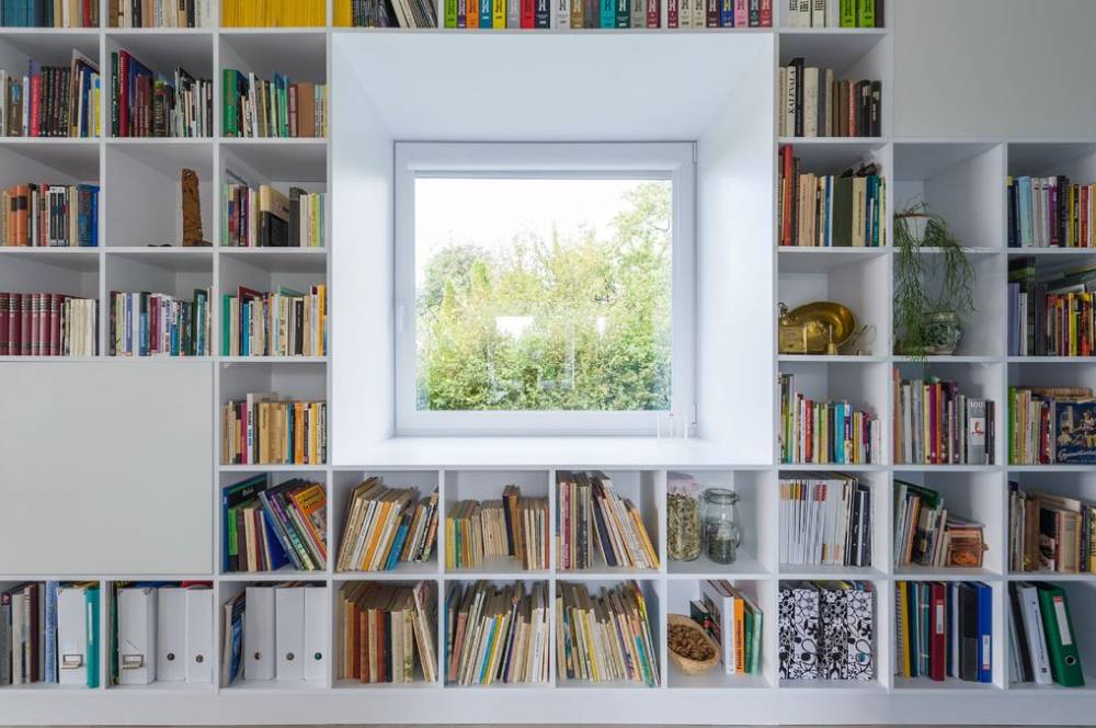 7 Rak Buku Aesthetic yang Bikin Sudut Baca Makin Menarik!