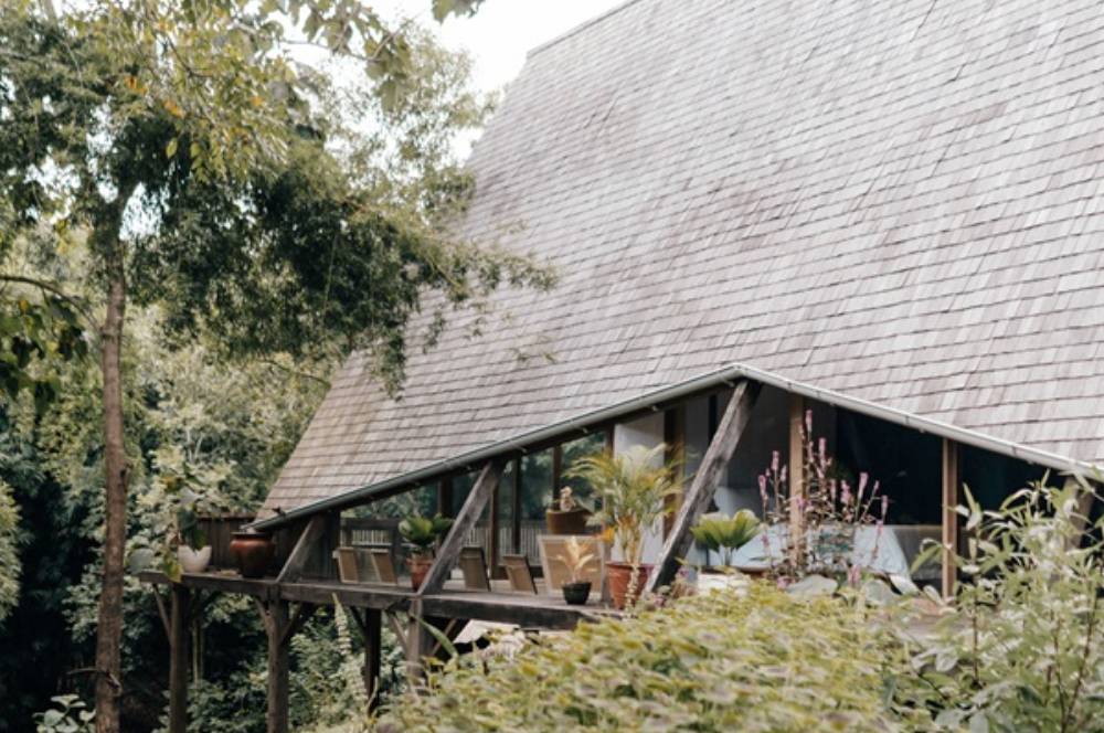 Rumah Kayu Unik dan Cantik, Inspirasi Hunian Bernuansa Alami