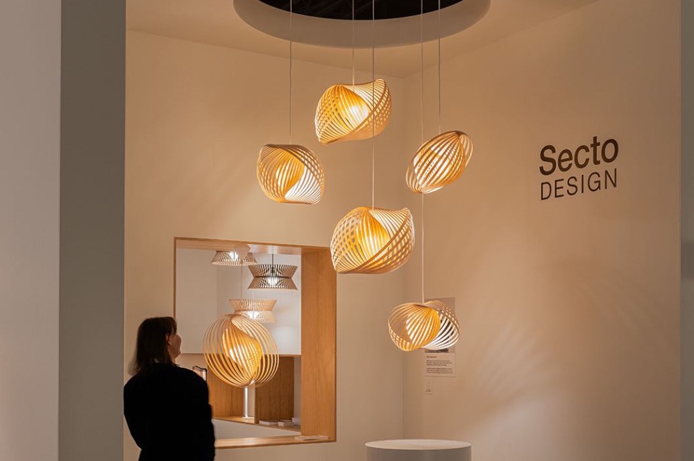 Lampu Adilo oleh Ilkka Kauppinen: Seni Cahaya Kayu