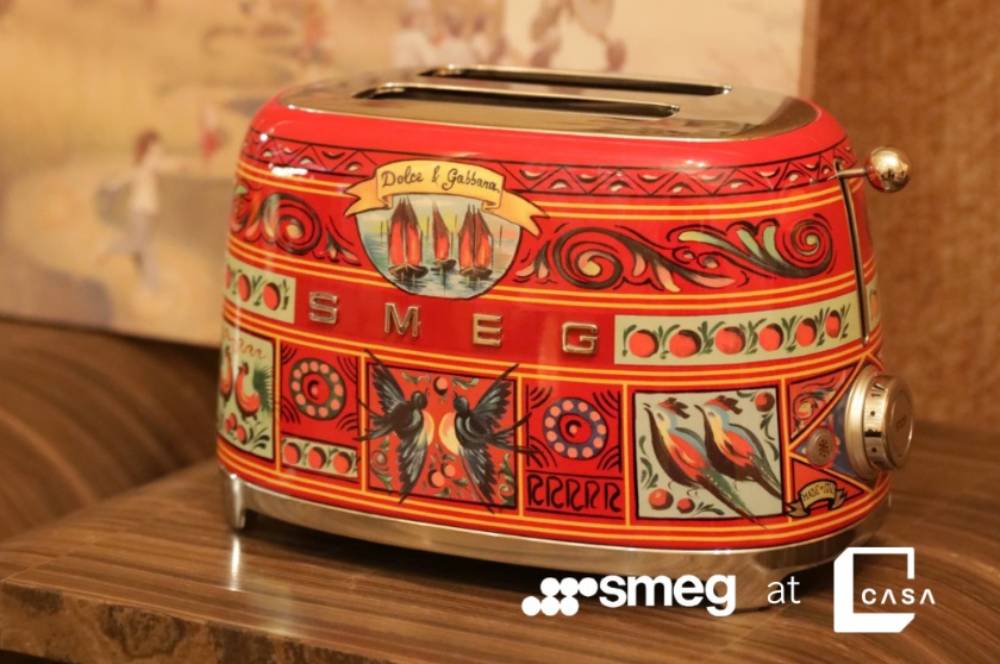 Intip Ragam Warna SMEG di The Lounge by CASA