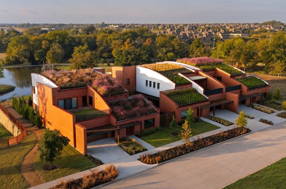 Komunitas Rumah Atap Hijau: Inovasi Desain Hunian Texas