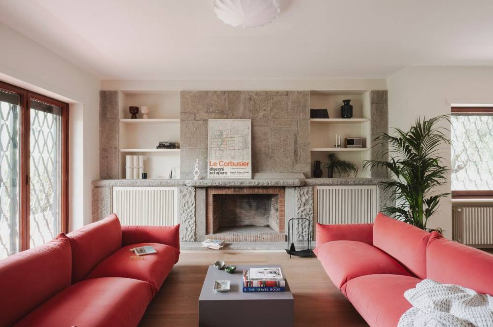 Villa 1960-an Italia Disulap Modern Tanpa Hilang Karakter