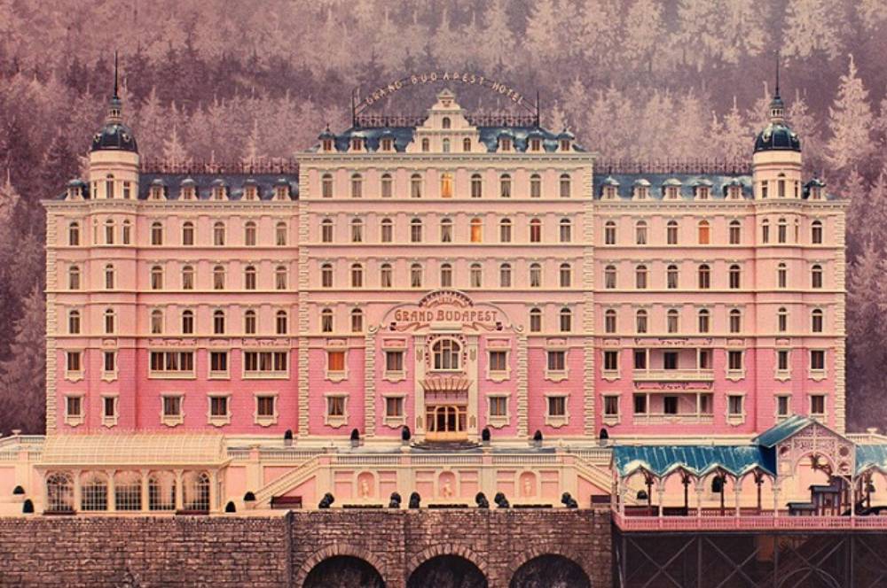 Wes Anderson & Dunia Arsitektur di Film The Grand Budapest