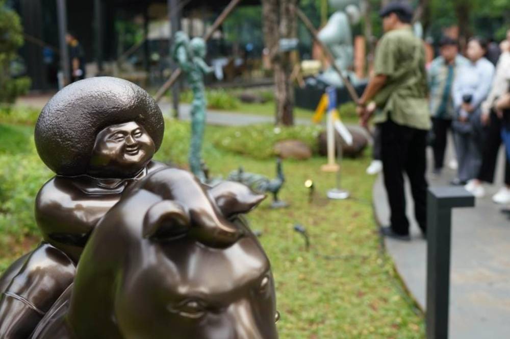 Dunia Seni Rupa Menawan di Art Jakarta Gardens 2024