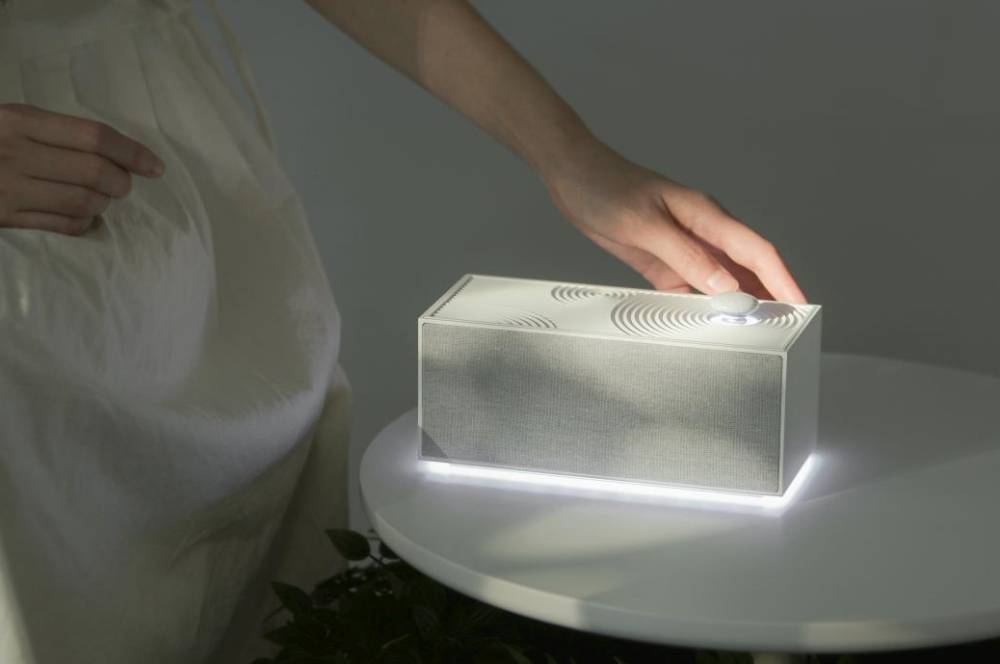 Desain Speaker Zen Seperti Batu & Pasir Jepang