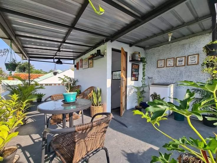 Percantik Hunian dengan Sentuhan Taman Rooftop Minimalis