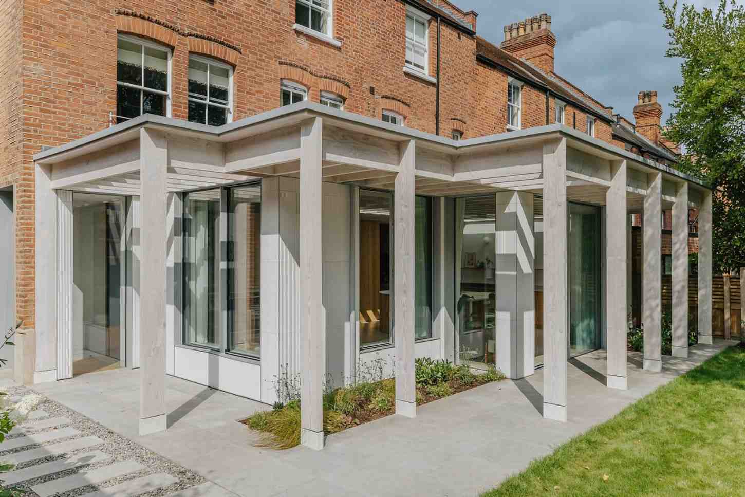Rumah di London ini Gunakan Zonasi Ruang Tanpa Dinding