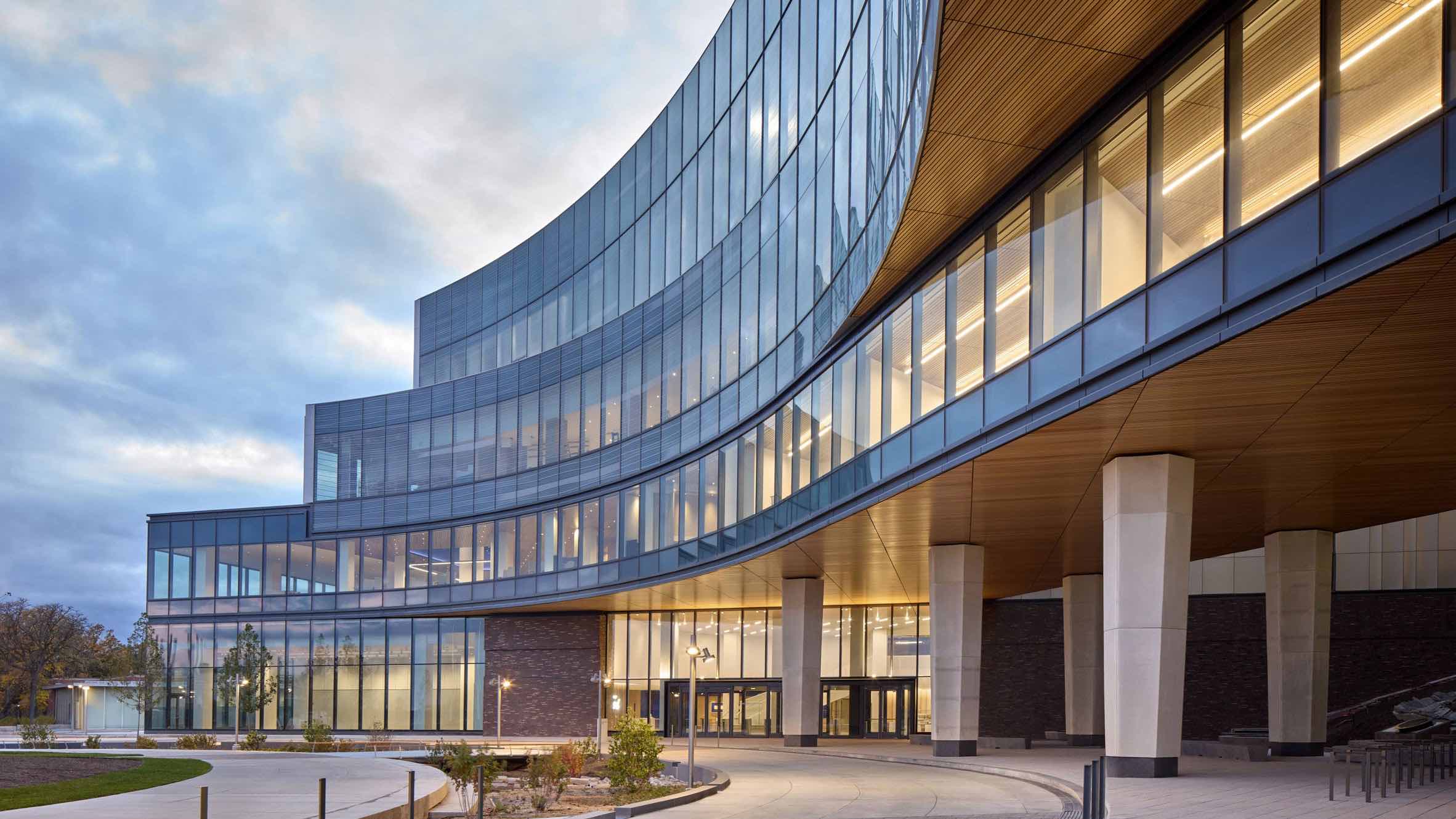 Snøhetta Desain Kantor Pusat Global Baru Ford