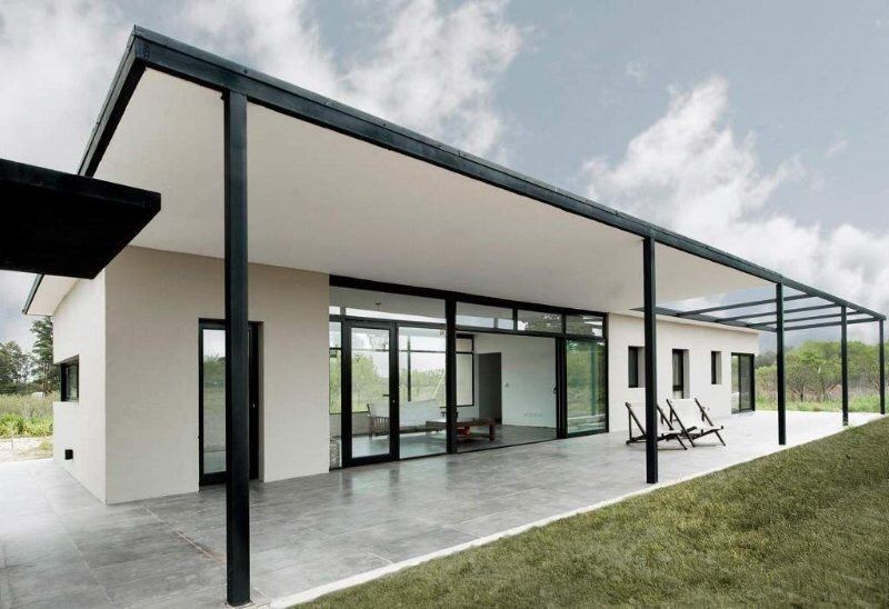 7 Model Teras Baja Ringan Terbaru yang Praktis dan Estetis