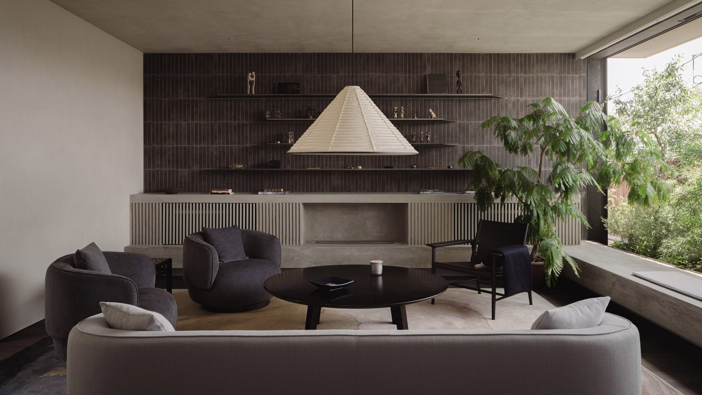 Hunian Urban di Tokyo: Kayu Tropis x Beton