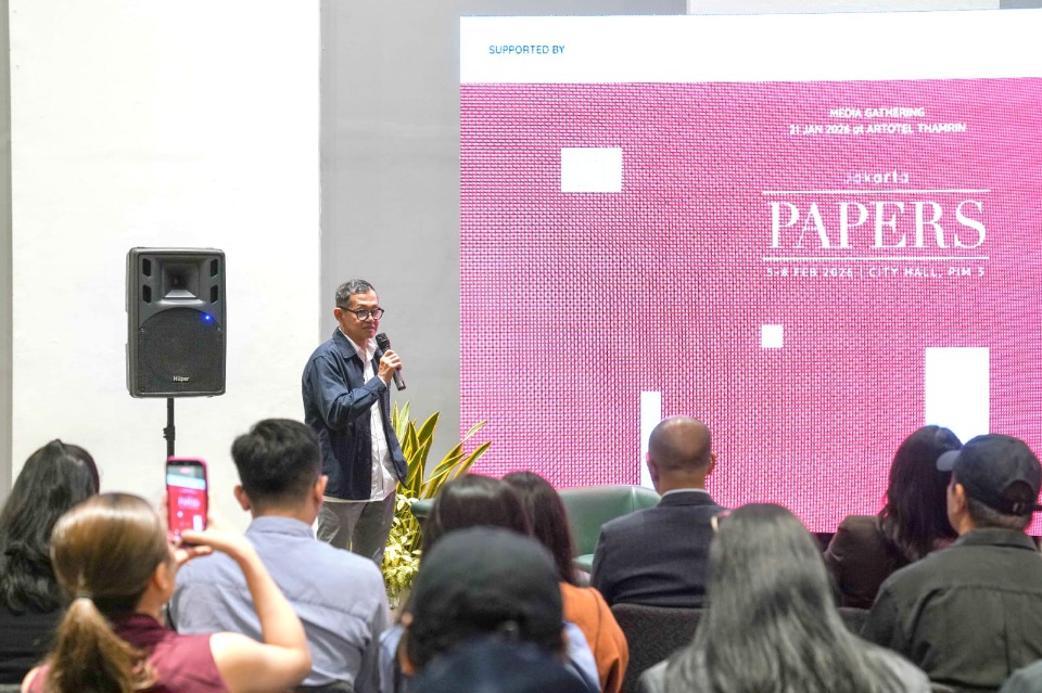 Kreasi Seni dari Kertas Jadi Sorotan di Art Jakarta Papers