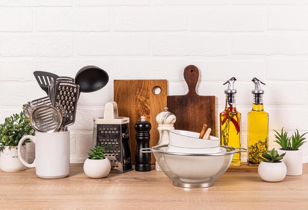 Alat-alat Dapur yang Wajib Ada dan Cara Menatanya