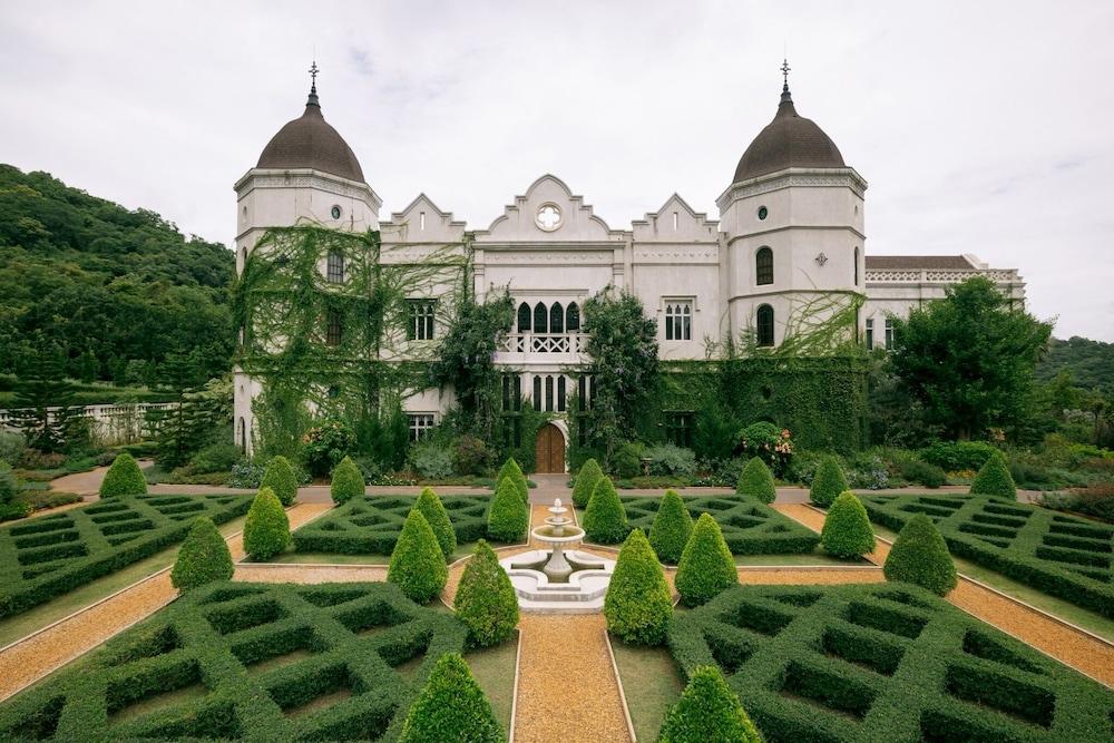 Maison Mystique, Hotel Fantasi bak Dunia Harry Potter!