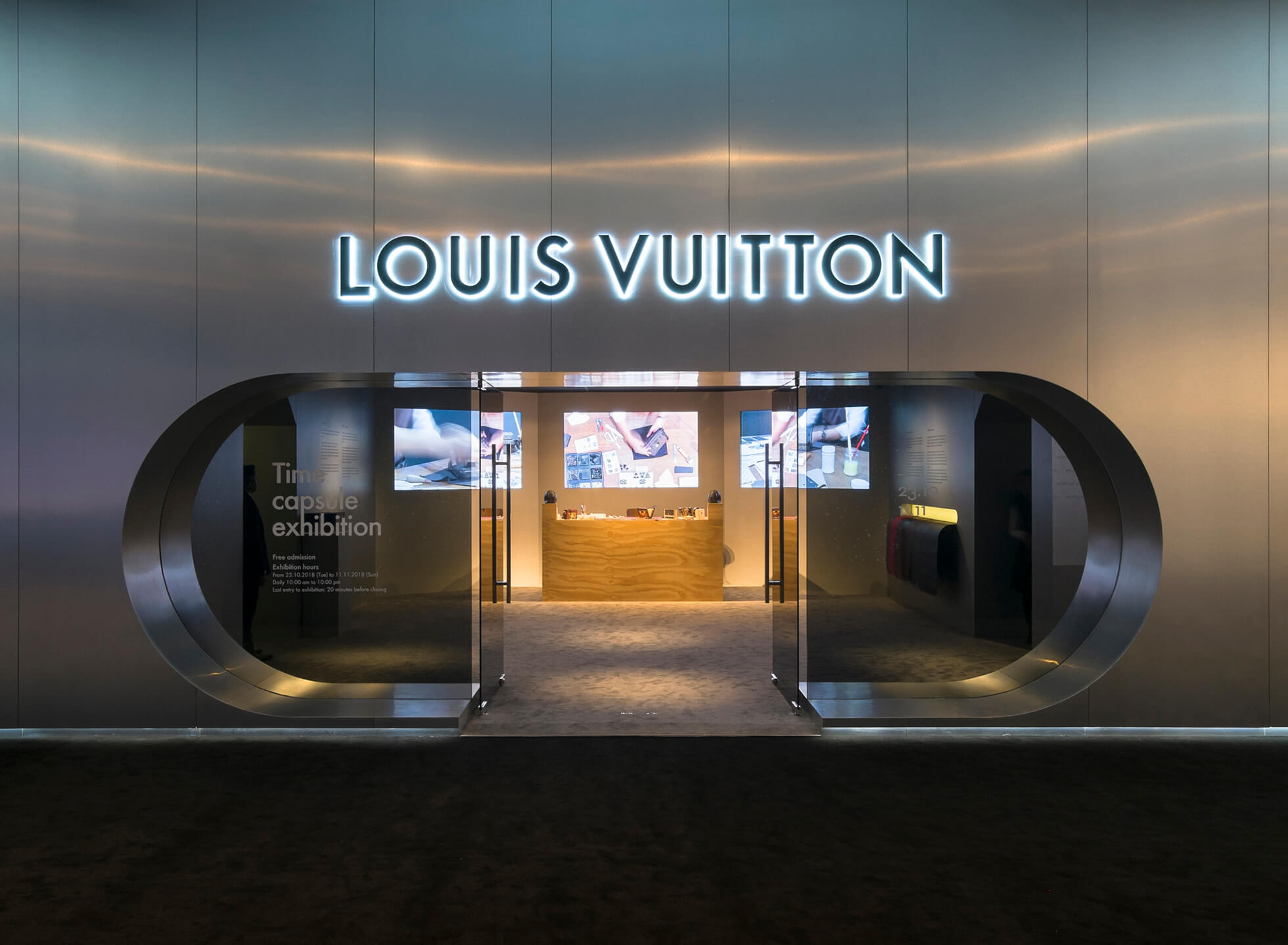 Memukau! Pameran Time Capsule Louis Vuitton di Jakarta