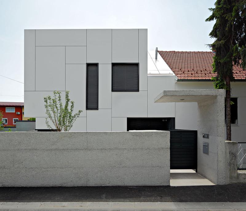 Inspirasi Motif Tali Air Dinding Rumah, Simple Tapi Bergaya!