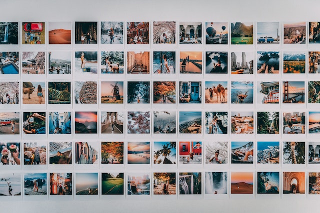 8 Ide Dekorasi Menata Polaroid Di Kamar, Makin Estetik!