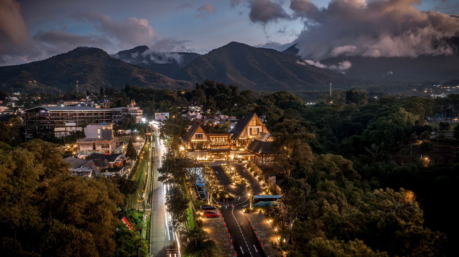 Plataran Puncak Suites: Destinasi Healing Mewah & Baru