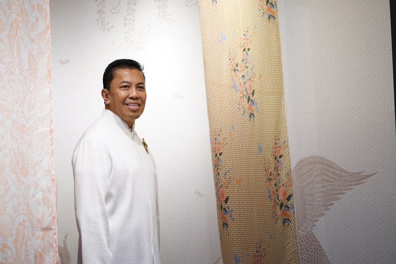 Parakan: Batik Peranakan dalam Sentuhan Elegan Agam Riadi