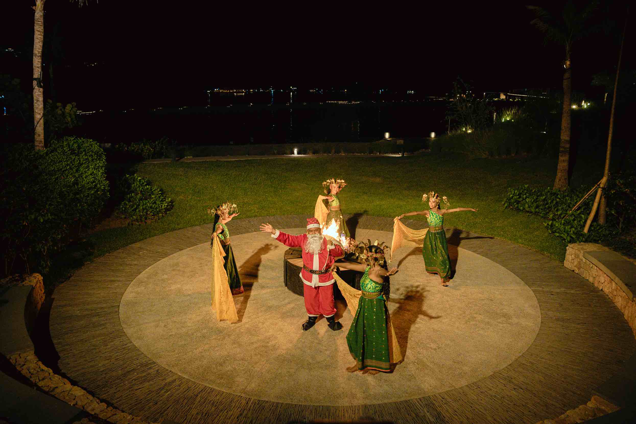 Perayaan Akhir Tahun Mewah ala TA’AKTANA Labuan Bajo