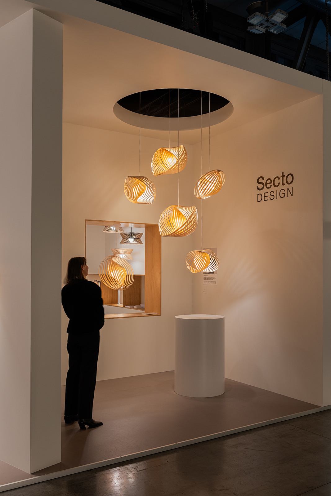 Lampu Adilo oleh Ilkka Kauppinen: Seni Cahaya Kayu