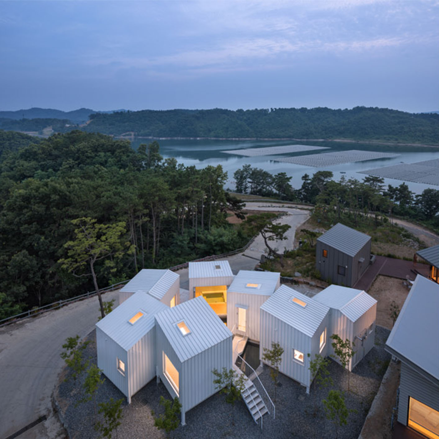 Unik! Inspirasi Desain Rumah 80 m2 di Korea Selatan