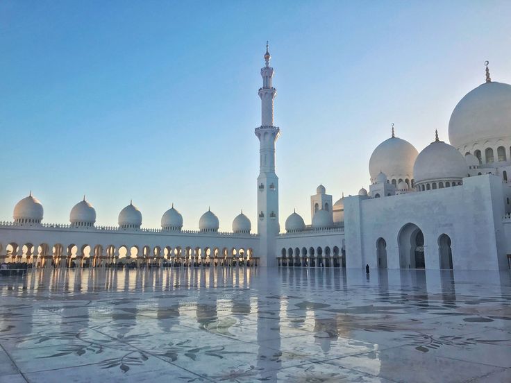 5 Masjid dengan Keindahan Menakjubkan di Penjuru Dunia