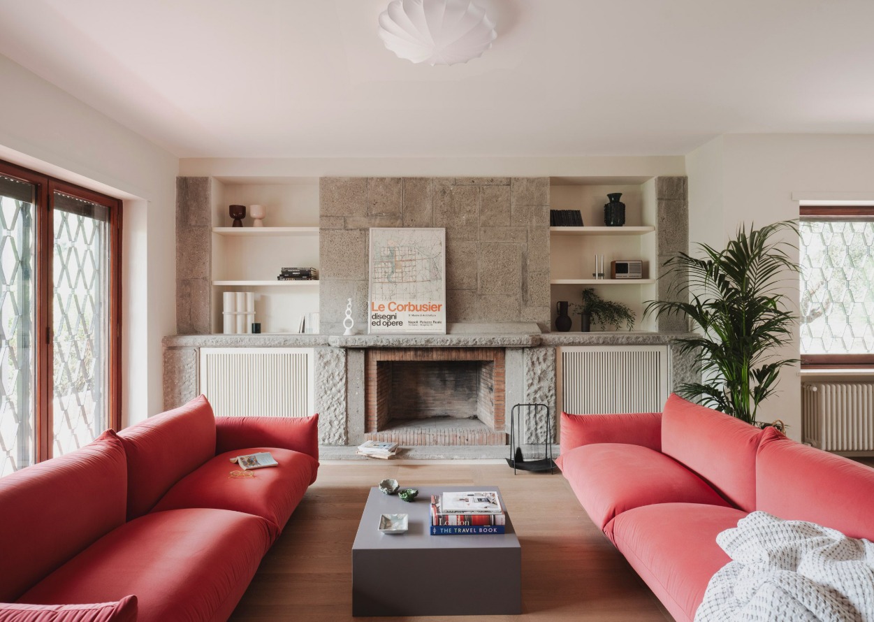 Villa 1960-an Italia Disulap Modern Tanpa Hilang Karakter