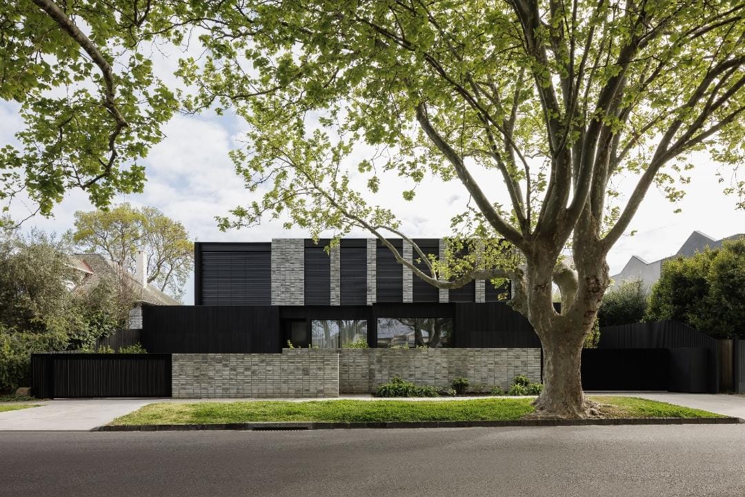 Simple Namun Memiliki Banyak Arti di Elsternwick Residence