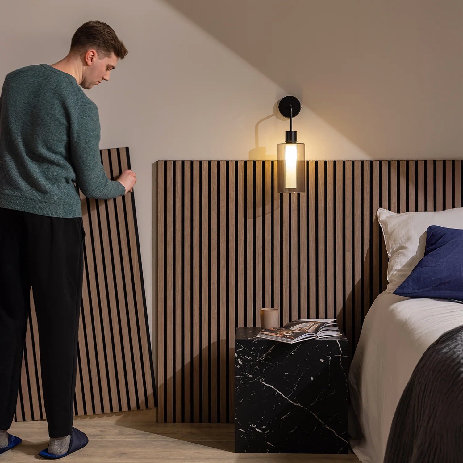 DIY Percantik Kamar dengan Wall Panel PVC Kamar Tidur