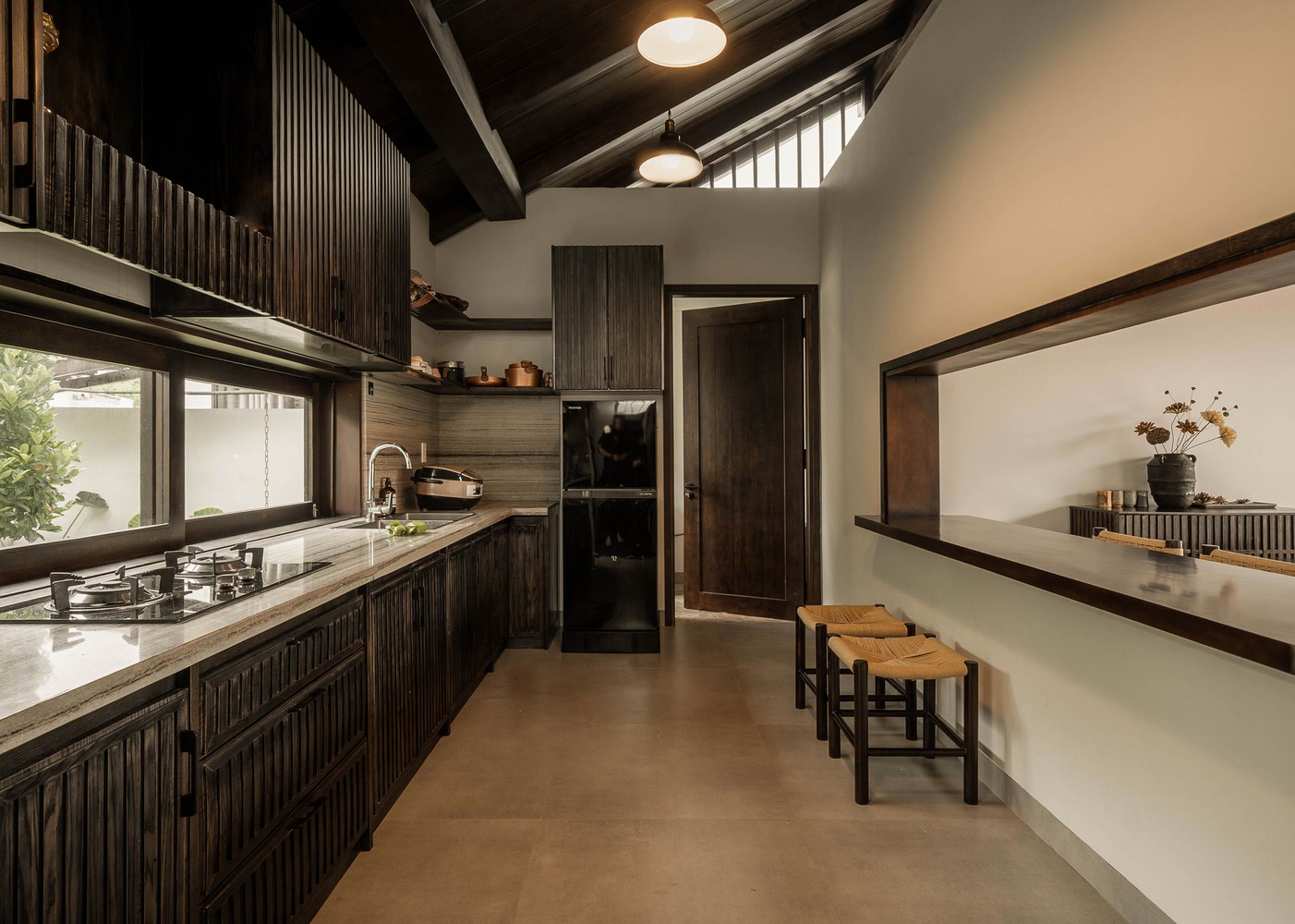 Cantik! Desain Dapur Sederhana dengan Nuansa Alam
